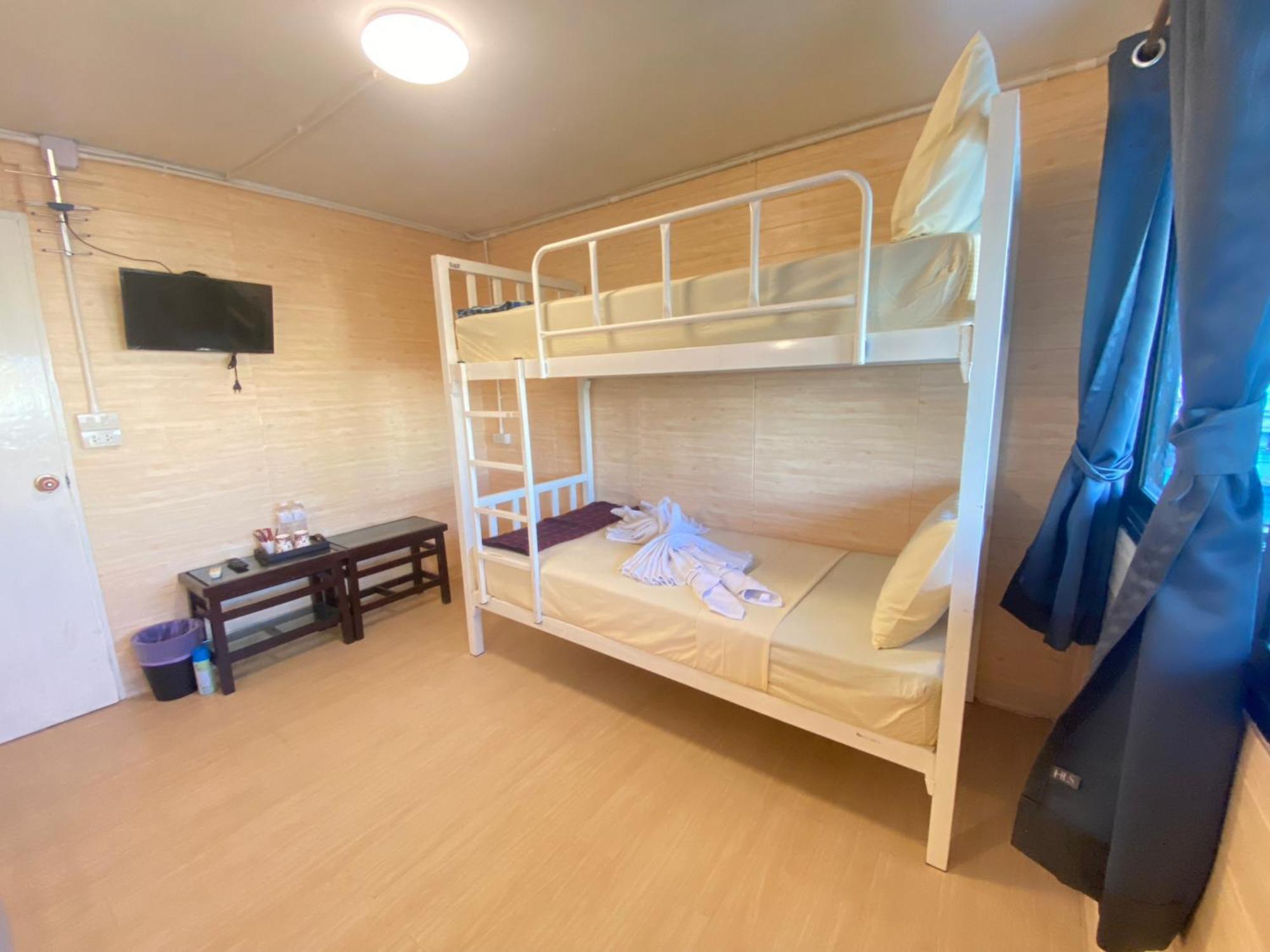 Steve Lady Hostel Bangkok Exterior photo