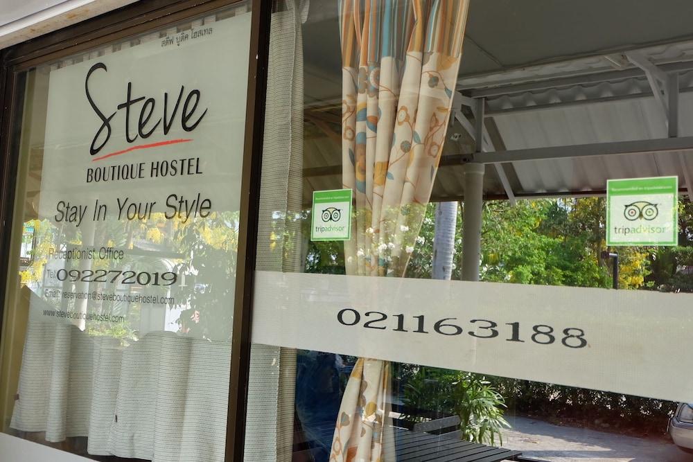 Steve Lady Hostel Bangkok Exterior photo